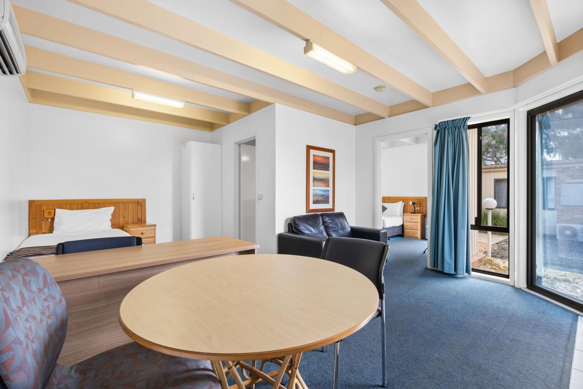 Sundown Villas Symonston Экстерьер фото